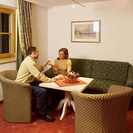 Hotel Schoerhof Saalfelden am Steinernen Meer Szoba fotó